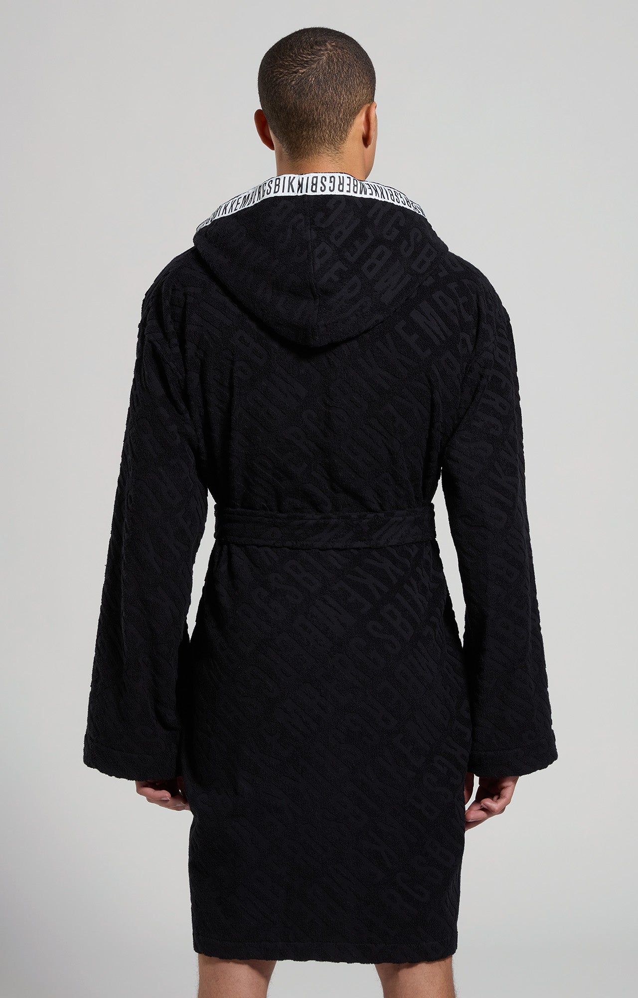 BIKKEMBERGS Muški Ogrtač crni